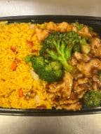 Best Chicken with Broccoli (Combo Platter)芥兰鸡 in Spring Hill, FL